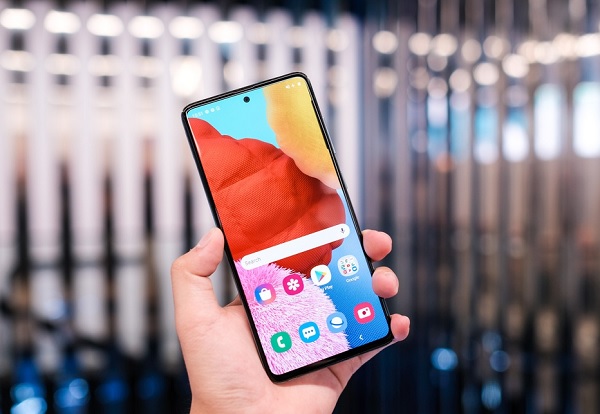 Màn hình Galaxy A51 cho màu sắc rực rỡ