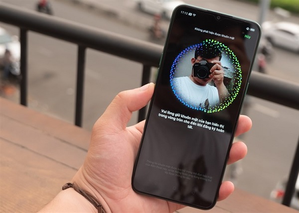Nhận diện khuôn mặt trên Realme 5i nhanh và nhạy