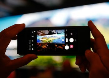 Đánh giá chi tiết camera Galaxy Fold: Chạm đỉnh chất lượng camera smartphone tốt nhất thế giới