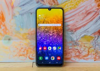 Galaxy A50 ứng dụng công nghệ cảm biến vân tay dưới màn hình