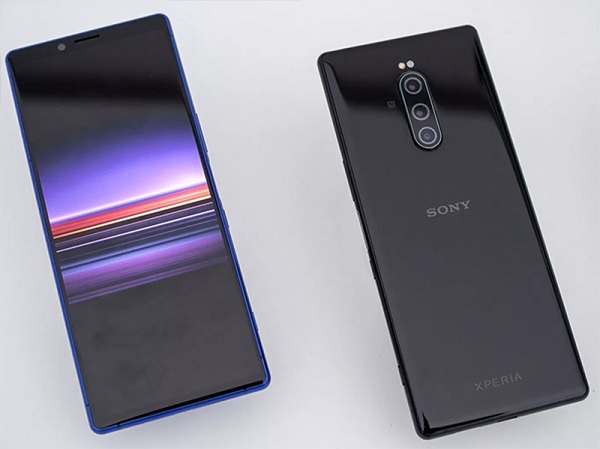 Sony Xperia 1 trông khá ‘’dị” với tỷ lệ 21:9