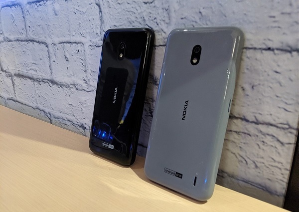 Nokia 2.2 giá 1.990.000 đồng, 2 phiên bản màu Đen và Ghi