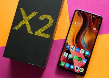 Cận cảnh POCO X2 – Phiên bản đổi tên của Redmi K30