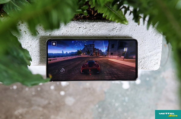 Galaxy Note 10 Lite cho mượt mà dòng game Asphalt 9 với độ chi tiết cao, màu sắc trung thực, hiệu ứng 3D sống động