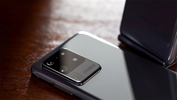 Cụm camera trên Galaxy S20 ultra siêu to, siêu khổng lồ