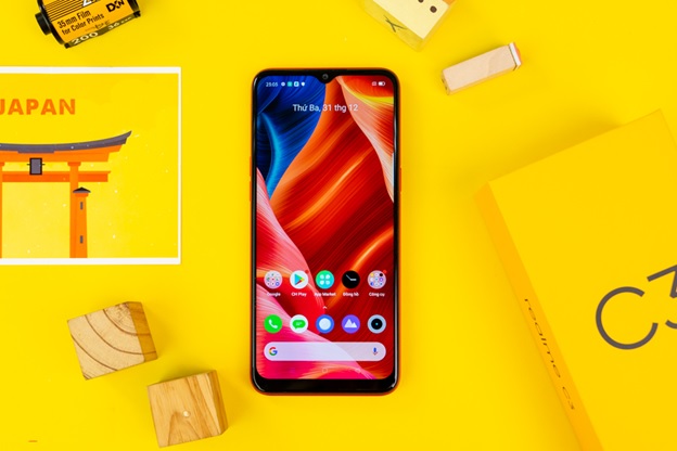 Realme C3 được thiết kế tương tự các mẫu smartphone hiện nay