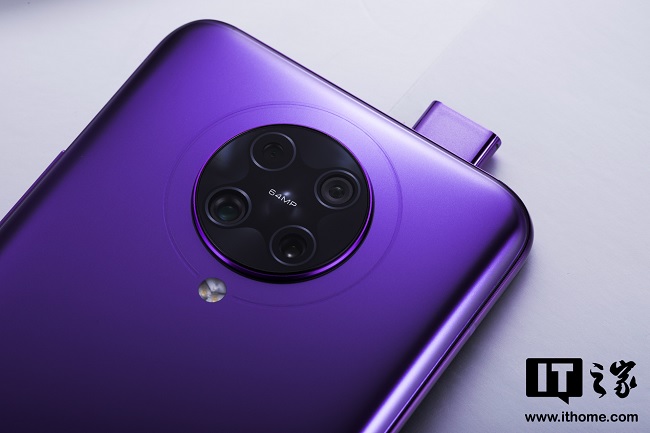 Camera selfie có độ phân giải 20MP hỗ trợ quay video 120fps