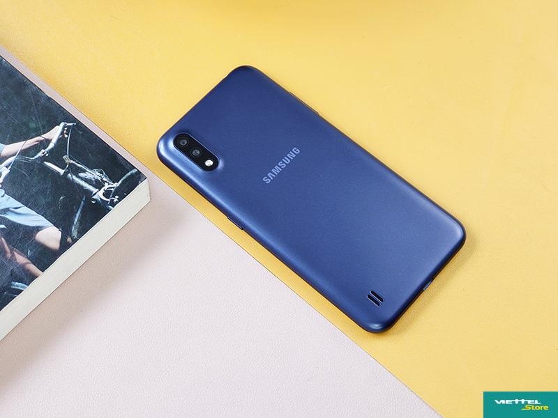 Thiết kế Galaxy A01 đề cao tính đơn giản, tiện dụng với người dùng