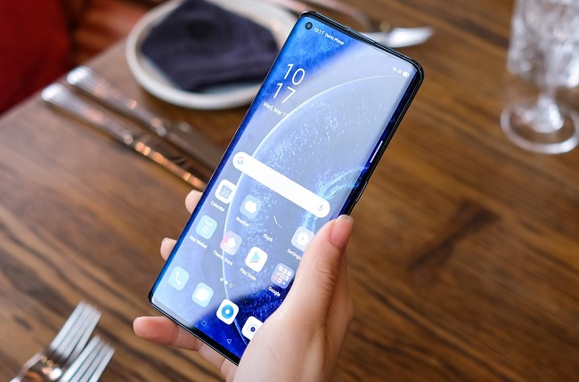 OPPO Find X2 sở hữu màn hình OLED cạnh cong cùng độ phân giải 3K