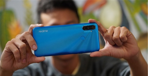 Đánh giá chi tiết Realme C3 về thiết kế