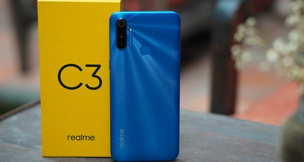 Hiệu ứng tia sáng tỏa ra các cạnh từ phần camera vô cùng độc đáo