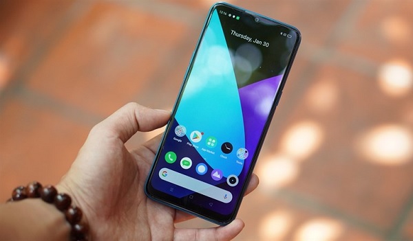 Chất lượng màn hình chỉ ở mức đủ hiển thị