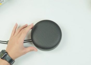 Đánh giá loa di động B&O BeoPlay A1: Chất âm thanh cực đỉnh, quà tặng “sang – xịn” khi đặt trước OPPO Find X2