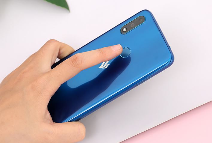 Đánh giá Vsmart Star 3