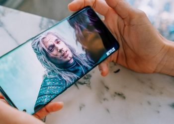 Hôm nay (31/03) ngày cuối đặt trước OPPO Find X2 nhận ngay quà “khủng” trị giá 7.900.000 đồng
