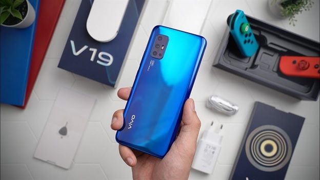 Vivo V19 mới ra mắt tại Indonesia