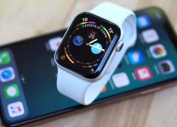 Thử kết nối đồng hồ Apple Watch cũ với iPhone
