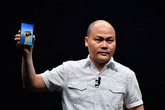 Ông Nguyễn Tử Quang xác nhận ngày ra mắt Bphone 4 trên trang cá nhân