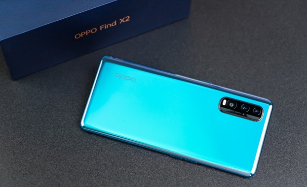 Con chip Snapdragon 865 còn được ghép nối với modem X55 và hơn hết chúng còn được hỗ trợ kết nối 5G