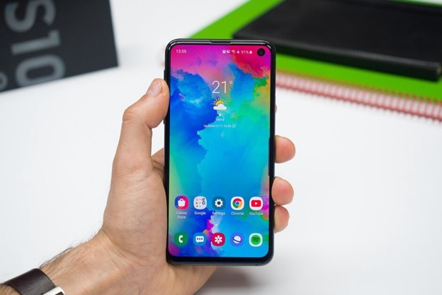 Galaxy S10 Lite cũng là một lựa chọn sáng giá
