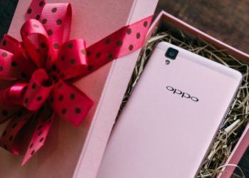 Nên chọn smartphone nào thích hợp làm quà tặng 8/3?