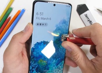 Video thử độ bền Galaxy S20 Ultra: Vượt qua mọi thử thách đập phá