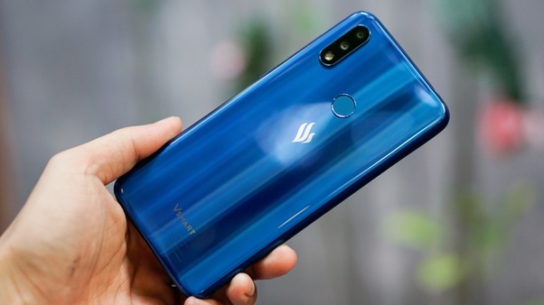 Vsmart Star 3 thiết kế vuông vức, toát lên vẻ nam tính và thời thượng