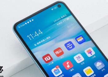 Trên tay Vivo Z6 5G: Chip Snapdragon 765G, 4 camera, pin 5000mAh