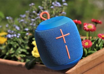 Loa Bluetooth với nhiều tính năng thông minh và thiết kế đẹp mắt