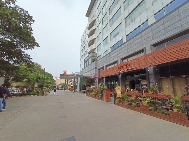 Camera góc rộng cho hình ảnh chụp với tổng thể tốt và hài hòa hơn trong điều kiện ban ngày