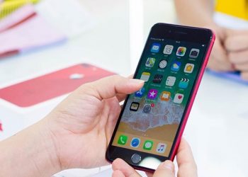 Đánh giá iPhone 8 Plus lên iOS 13.4.1: 3 năm tuổi chưa phải là già