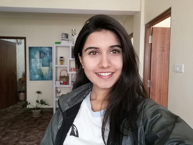 Công nghệ AI sẽ làm mịn da mặt nhẹ nhàng