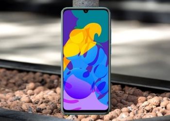 Hình ảnh thực tế Honor Play 4T chính thức lộ diện trên tay người dùng