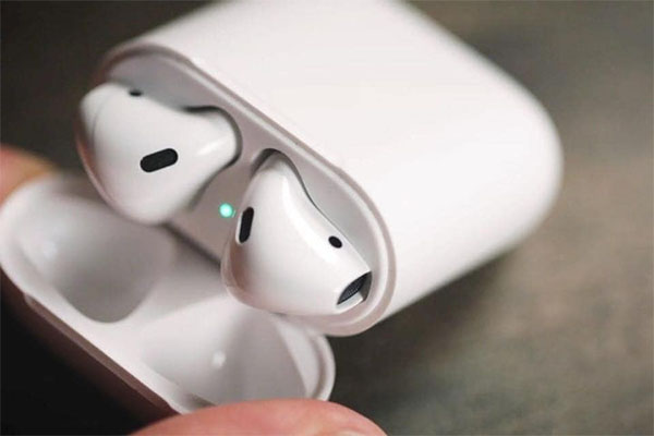 Việc kiểm tra thời lượng pin tai nghe và vỏ sạc AirPods là rất cần thiết