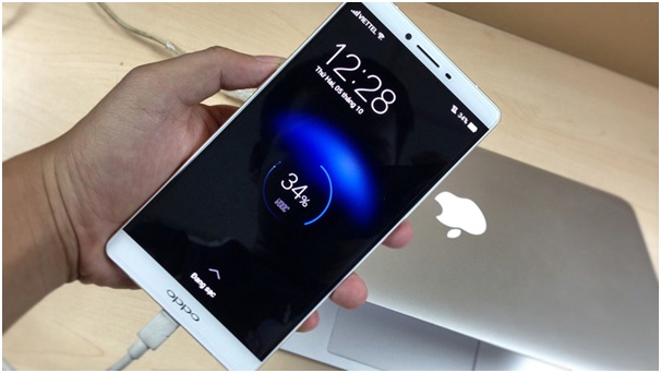 Chuyển sang chế độ máy bay để điện thoại sạc pin nhanh nhất