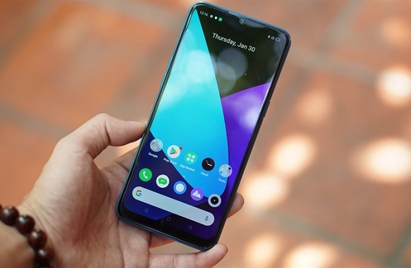 Realme C3 với màn hình giọt nước