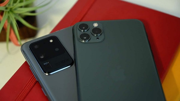 Hai smartphone cao cấp nhất hiện tại