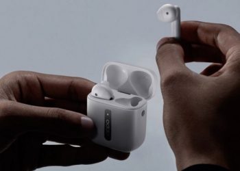 Khám phá quà tặng tai nghe Enco Free siêu hấp dẫn trị giá 2,99 triệu đồng khi mua điện thoại OPPO Find X2