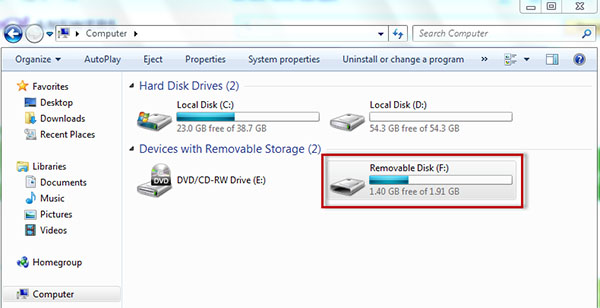 Cắm USB vào máy tính hoặc laptop và đợi thiết bị xác nhận Driver