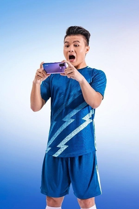 Sở hữu viên pin khủng đáp ứng dư giả mọi hoạt động hàng ngày