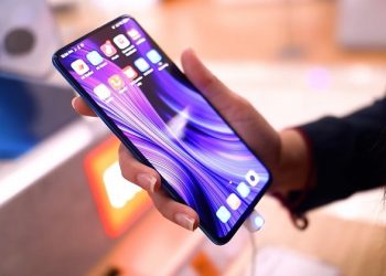 Trên tay Redmi K30 Pro Zoom Edition: Thiết kế tinh tế, màn hình sắc nét, hiệu năng mạnh mẽ cùng cụm camera chất lượng