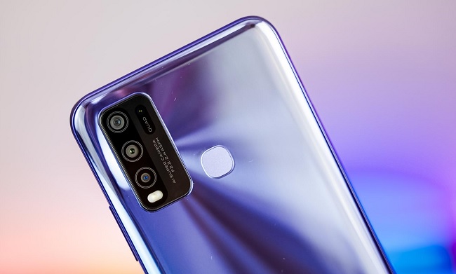 Cụm camera trước và sau đều hỗ trợ chế độ siêu chụp đêm thông minh, giúp cải thiện độ sáng cũng như độ nét của ảnh