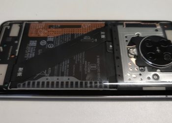 Xuất hiện Redmi K30 Pro phiên bản mặt lưng trong suốt – Liệu thiết kế “trần trụi” có tạo nên trào lưu mới?