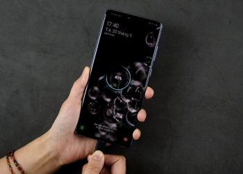Chuyên gia công nghệ hướng dẫn 7 cách sử dụng pin Galaxy S20 Ultra hiệu quả