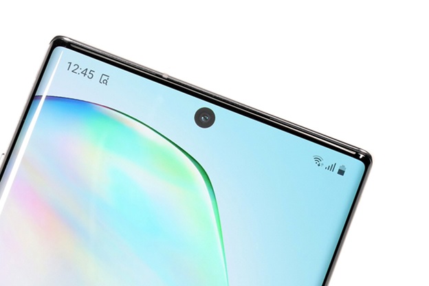 Camera selfie Galaxy Note 20 vẫn sẽ đặt trong phần “đục lỗ”, không chắn thông báo và có đèn tín hiệu