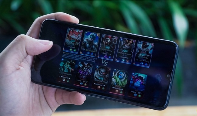 OPPO A12 giá rẻ nhưng có đáng mua không?