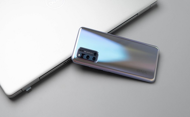 Đánh giá chi tiết Vivo V19 - thiết kế sành điệu và nổi bật