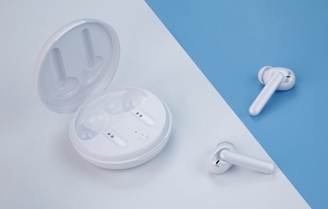 Màu trắng là phiên bản màu được tặng kèm khi đặt trước OPPO Reno3 Pro mang đến sự trẻ trung, trang nhã cho người sử hữu