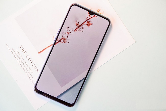 Smartphone có camera đẹp chính là Reno3