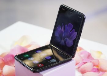 Gợi ý 4 smartphone mua cho bạn gái làm quà tặng vô cùng hấp dẫn